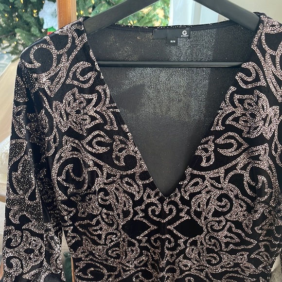 Black velvet with rose gold sparkle design long sleeve dress - Picture 2 of 4